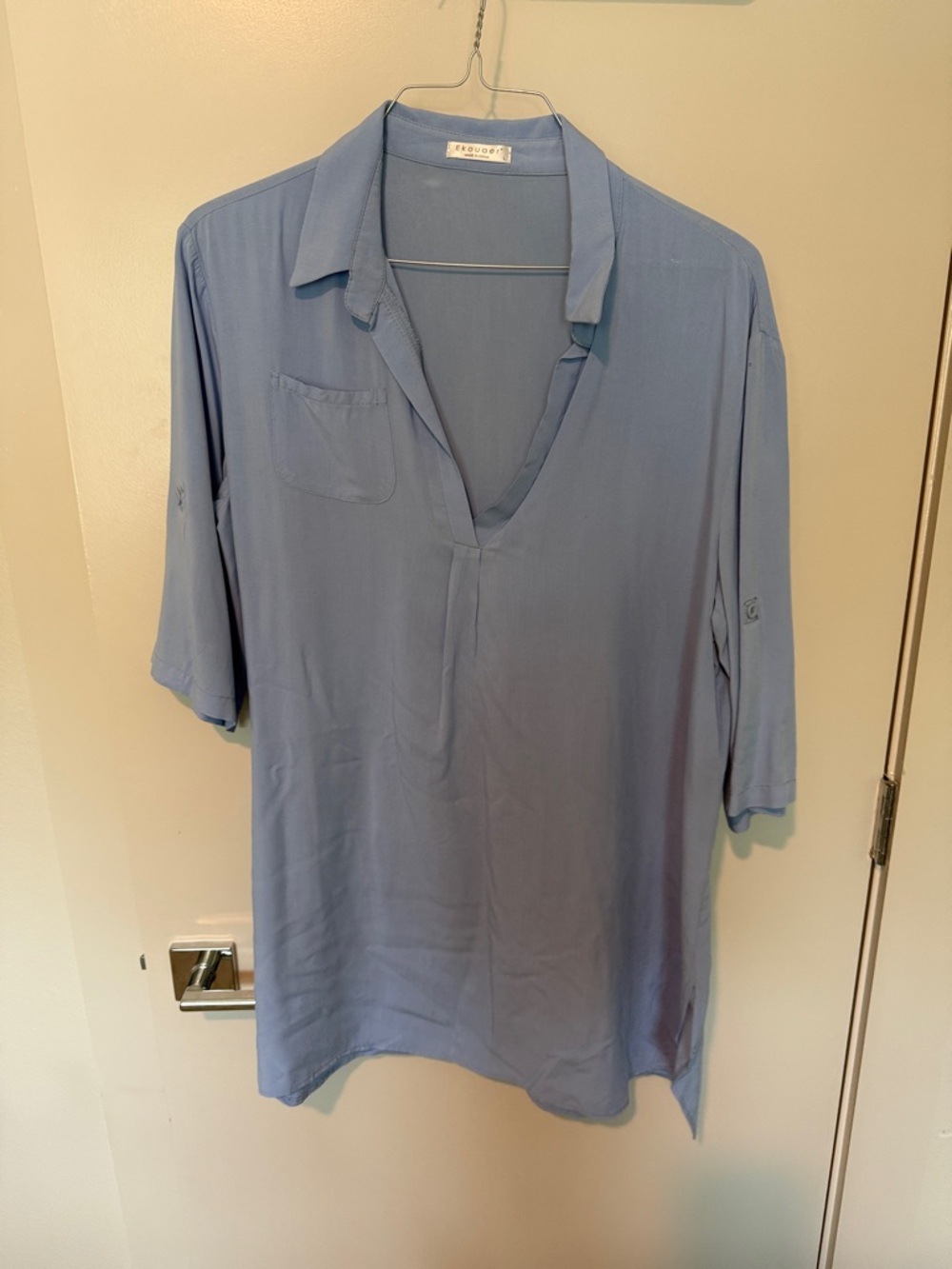 Ekouaer Light Blue V-Neck Tunic Top
